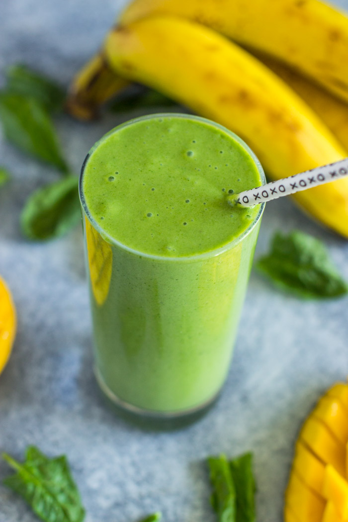 4 ingredient Spinach Mango Banana Green Smoothie